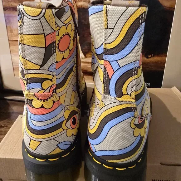 DR. MARTENS JADON RETRO RAY CANVAS PLATFORM 8 EYE SIDE ZIP Women's Size 11 US - Picture 7 of 15